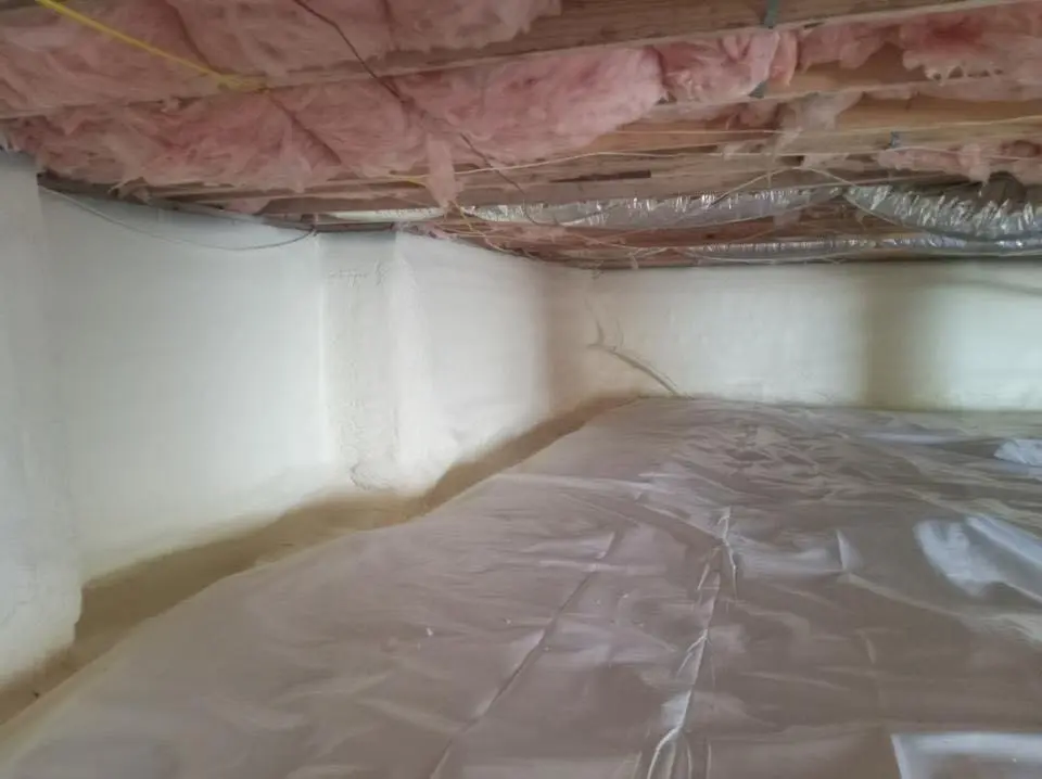 Crawl space encapsulation with closed-cell spray foam for Roof Waterproofing in Willis